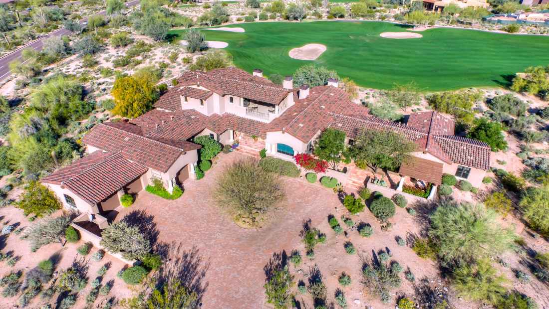 2015 is strong so far for sales of luxury Scottsdale golf homes