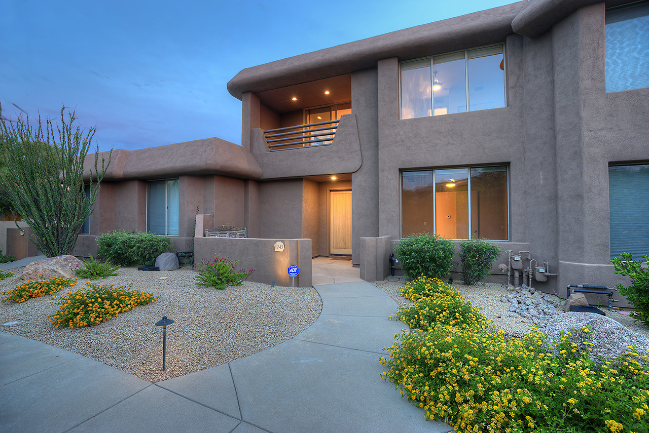 Contracts on Arizona condos for sale on the rise this summer across Scottsdale and Phoenix