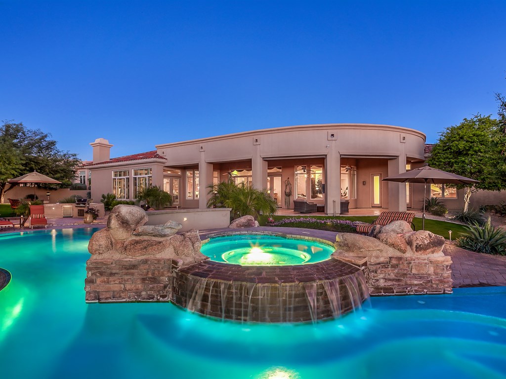 Do interest rates affect home prices in Scottsdale and elsewhere?
