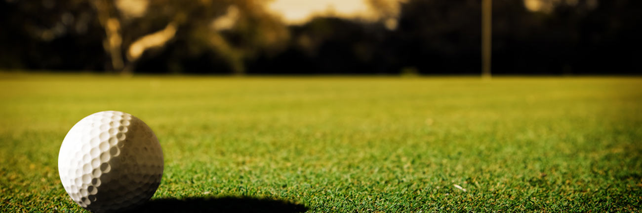 Play like a pro: tips for playing in your first golf tournament