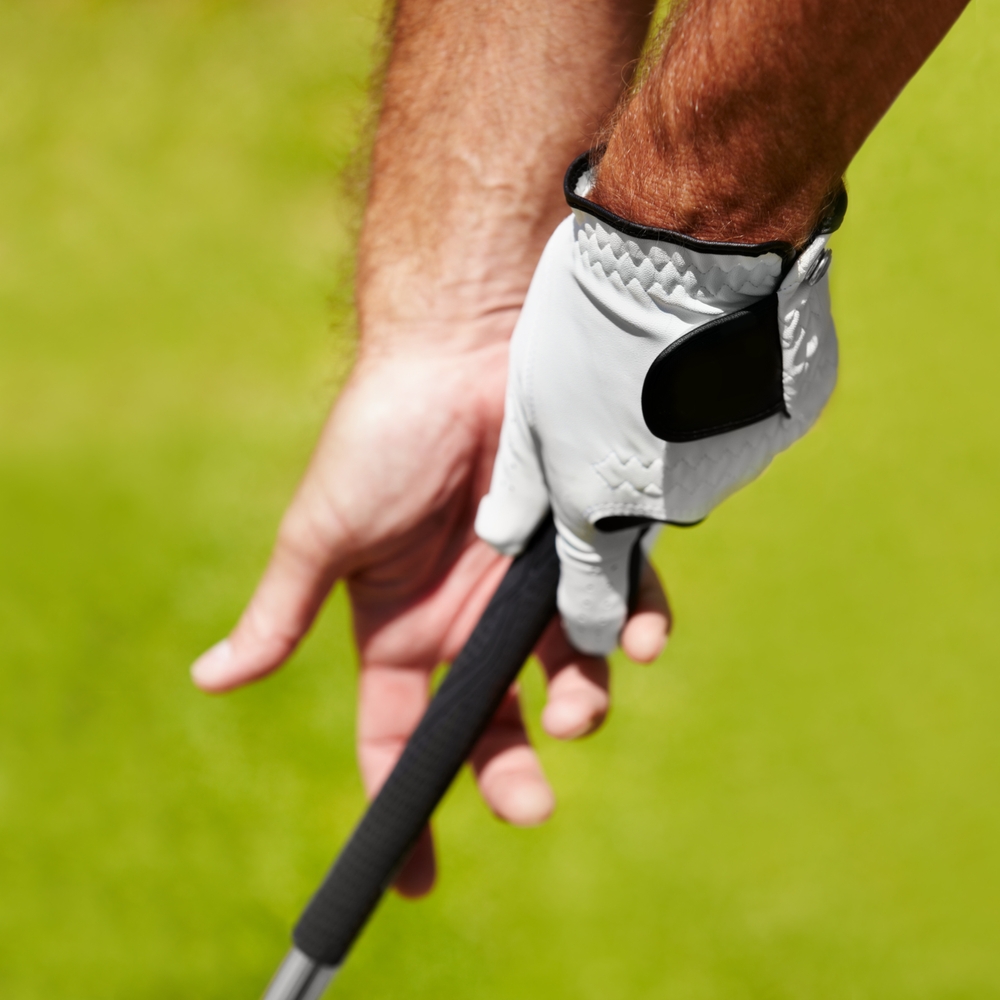 switching up your golf grip can help you beat a slump