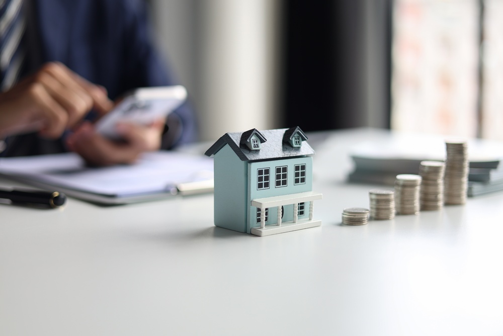 Real estate trend: Buying a home with friends