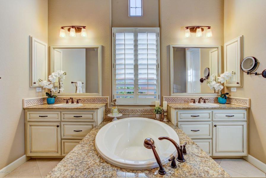 5 Instant Bathroom Upgrades to Sell Your Home in Scottsdale - New Light Fixtures