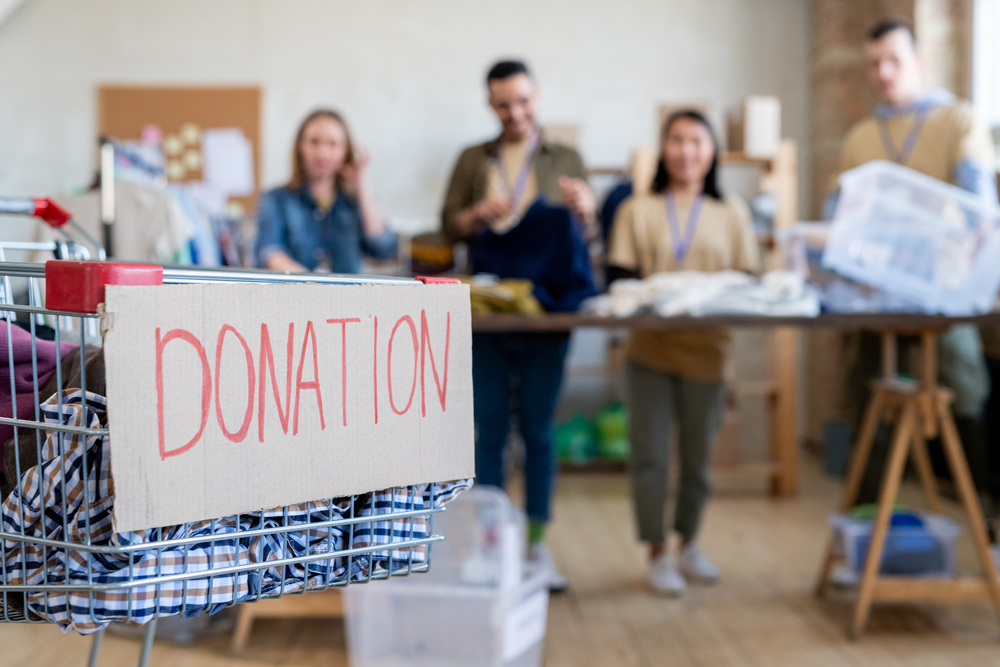 Donate Clothing and Household Goods in Scottsdale This Holiday Season